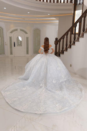 Vestido de quinceañera azul marfil