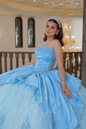 Vestido de quinceaños straple azul