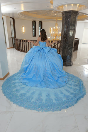Vestido de quinceaños straple azul