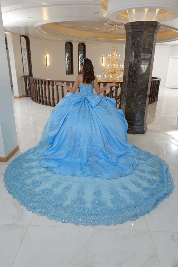 Vestido de quinceaños straple azul