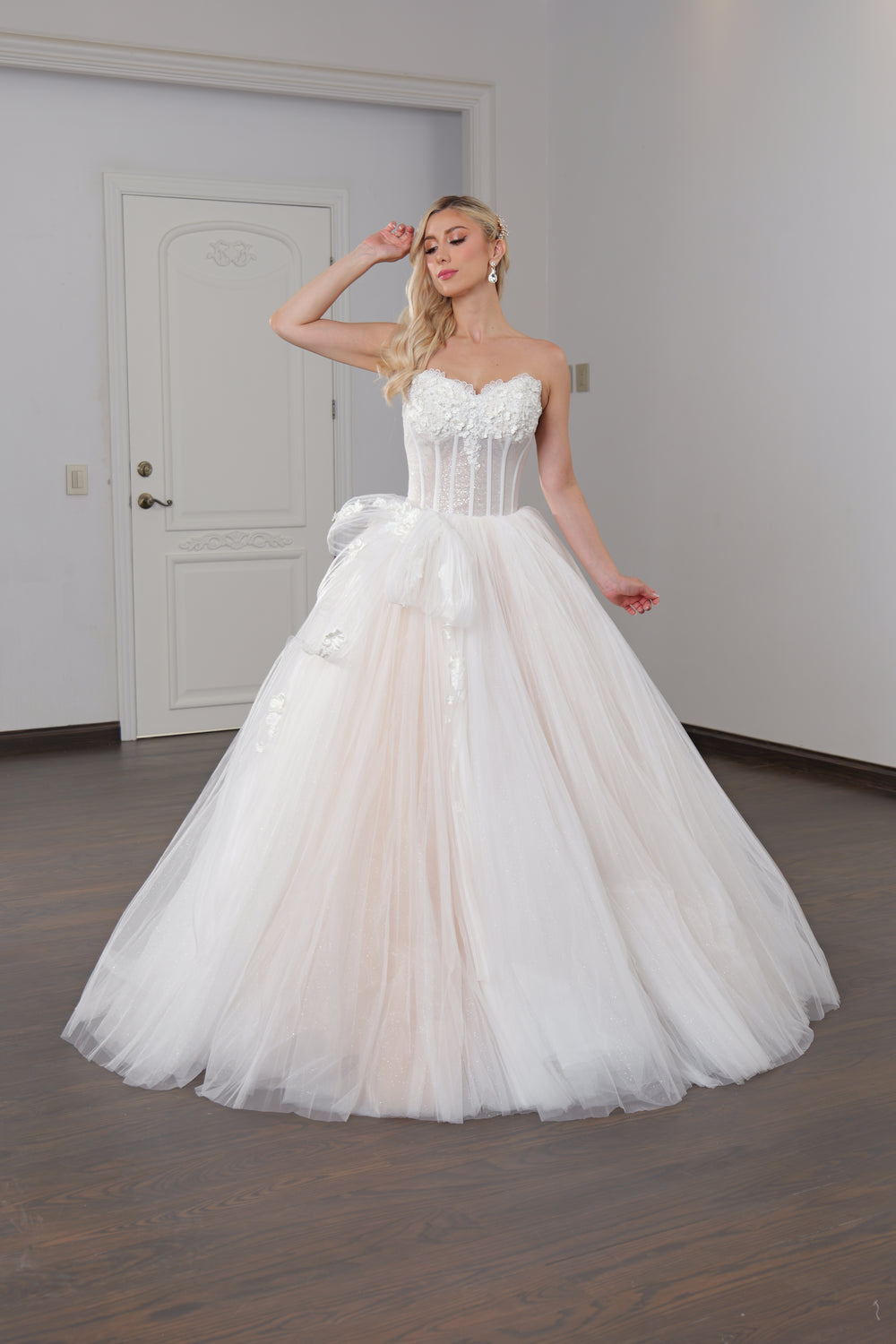 Vestido de novia corte princesa straple